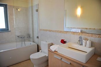 Urania Luxury Villas Pondi Zewnętrze zdjęcie